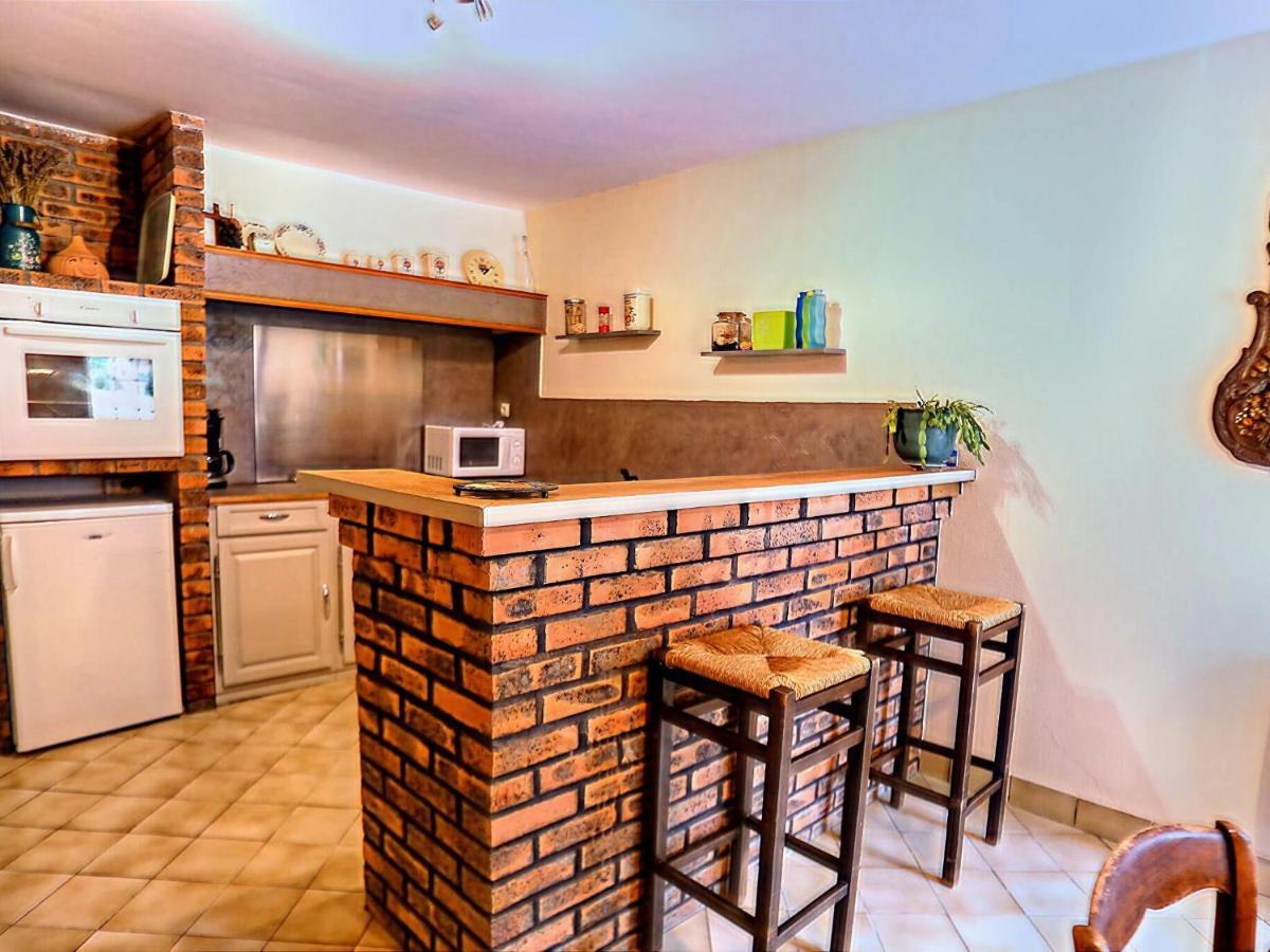 Holiday Home Close To Normandy Montaigu-les-Bois Exteriör bild