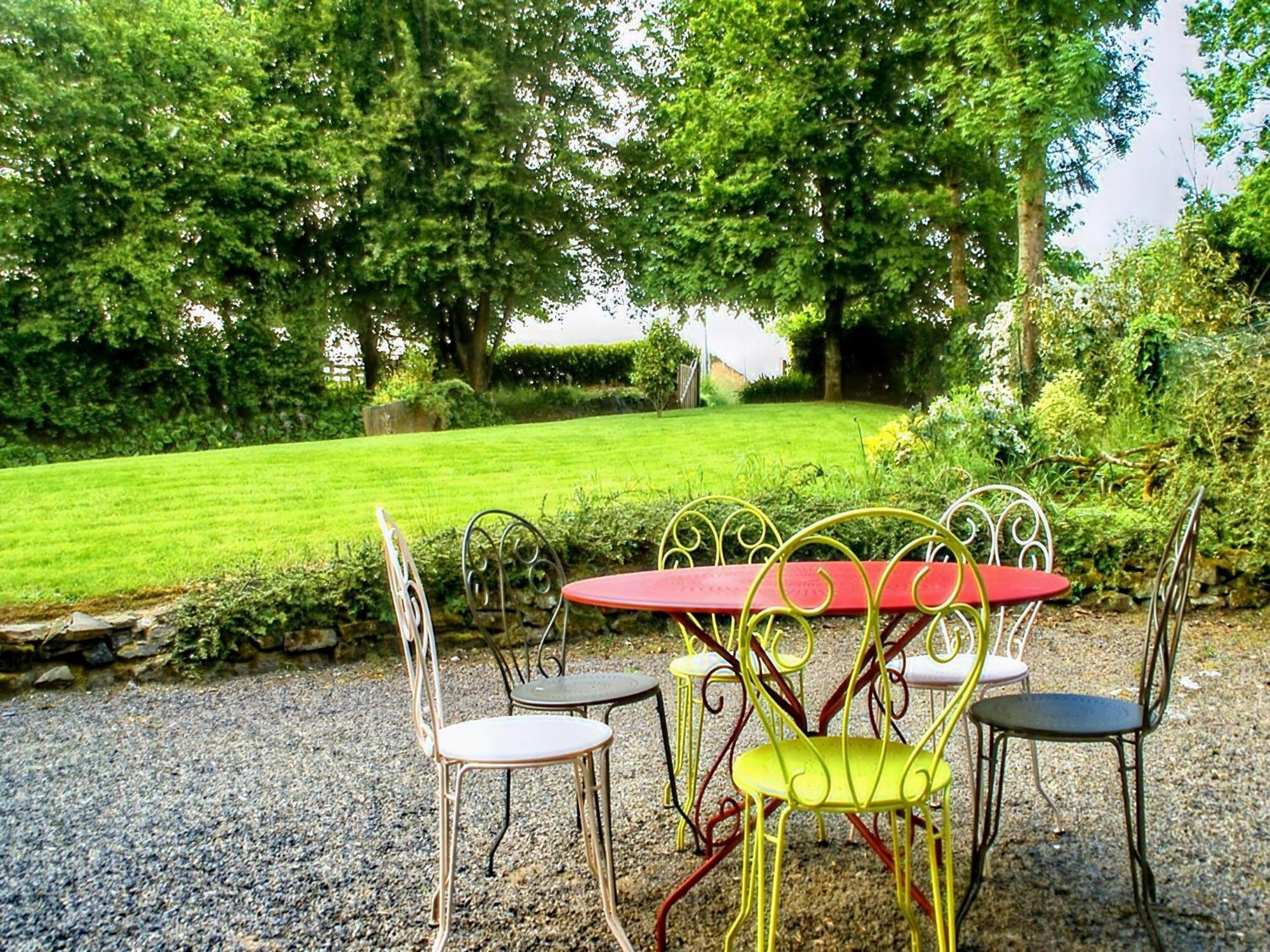 Holiday Home Close To Normandy Montaigu-les-Bois Exteriör bild
